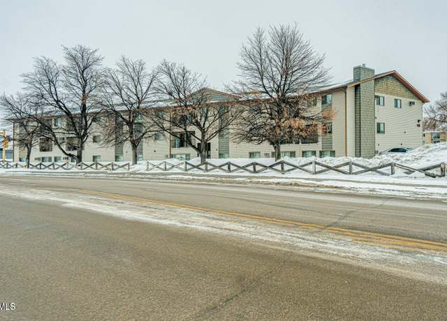 Property at 1112 Portland Dr #101, Bismarck, ND 58504, 2 beds, 1 bath