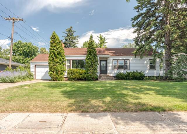 Property at 130 Boulevard Ave W, Bismarck, ND 58501, 6 beds, 2 baths