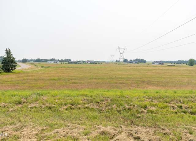 Property at 807 Apple Ridge Rd, Menoken, ND 58558