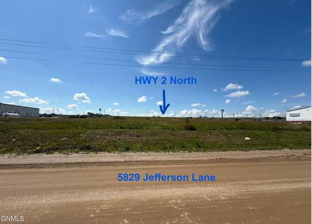 Property at 5829 Jefferson Ln, Williston, ND 58801