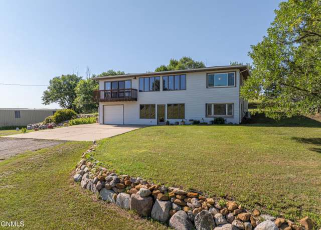 Property at 4355 Fort Lincoln Rd, Mandan, ND 58554, 4 beds, 2 baths