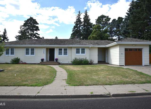 Property at 225 Tower Ave, Bismarck, ND 58501, 4 beds, 2 baths