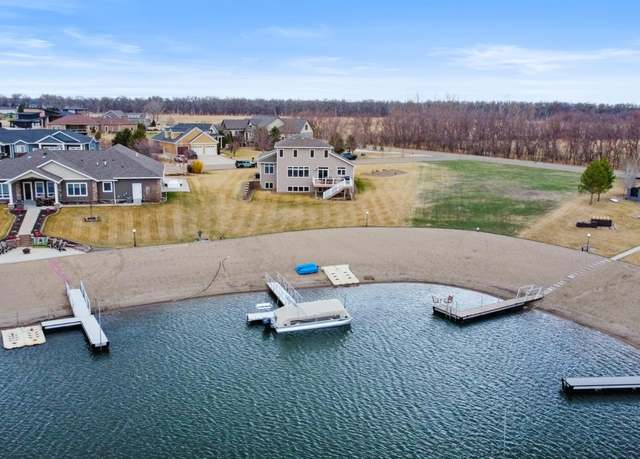 Property at 4112 Shorefront Pl SE, Mandan, ND 58554, 4 beds, 2.5 baths