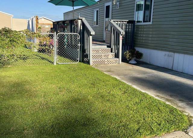 Property at 2500 Centennial Rd. Rd #285, Bismarck, ND 58503, 3 beds, 1.5 baths