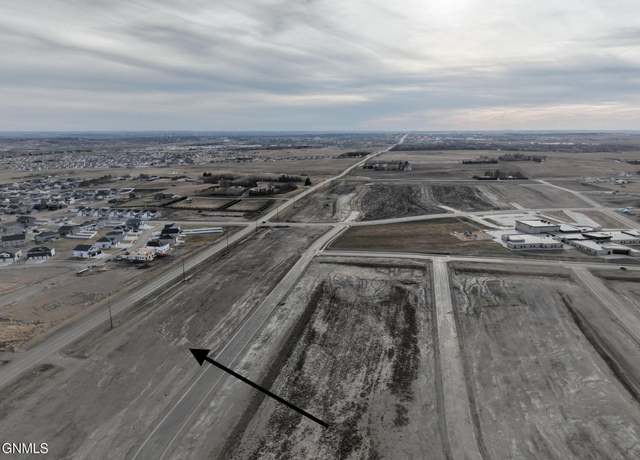 Property at 5717 Davies Dr, Bismarck, ND 58503