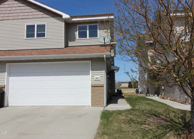 Property at 2445 Waterpark Loop SE, Mandan, ND 58554, 3 beds, 2 baths