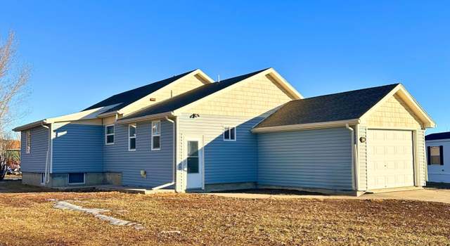 Photo of 107 Earl Dr, Fairview, MT 59221