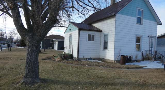 Photo of 408 5th St E, Napoleon, ND 58561