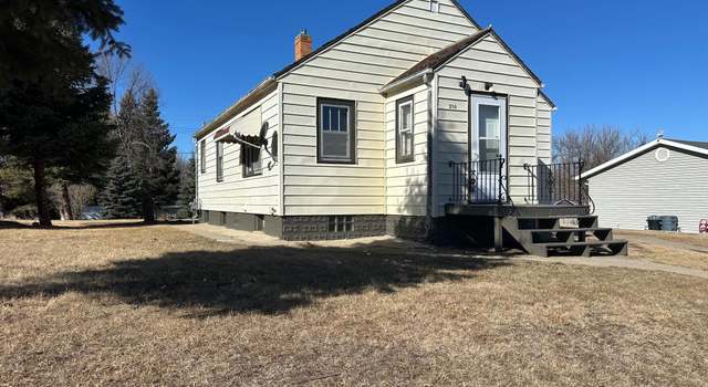 Photo of 210 7th St N, New Salem, ND 58563