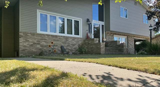 Photo of 414 2nd St N, Fessenden, ND 58438