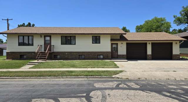 Photo of 103 N Ave E, Strasburg, ND 58573