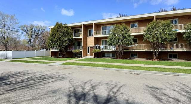 Photo of 912 E Owens Ave #3, Bismarck, ND 58501