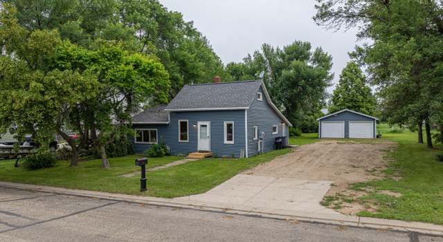 Photo of 108 Whitman Ave, Wilton, ND 58579