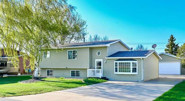 Photo of 432 2nd St NE, Surrey, ND 58785