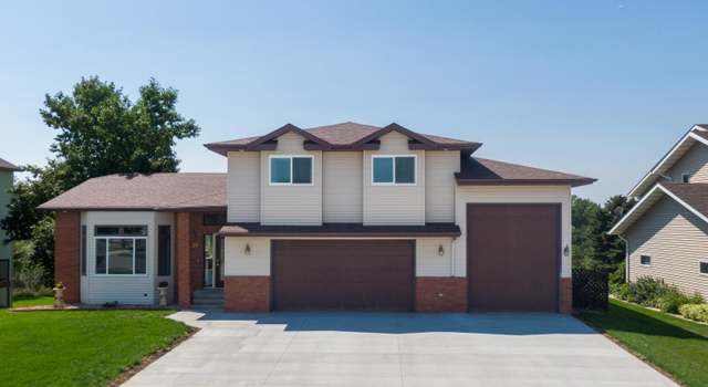 Photo of 3128 Tyler Pkwy, Bismarck, ND 58503