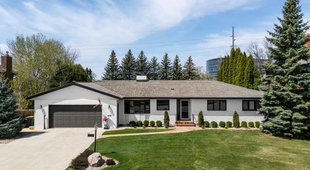 Photo of 1234 Highland Acres Rd, Bismarck, ND 58501