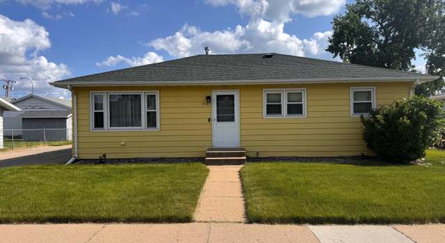 Photo of 315 Ingals Ave, Bismarck, ND 58504