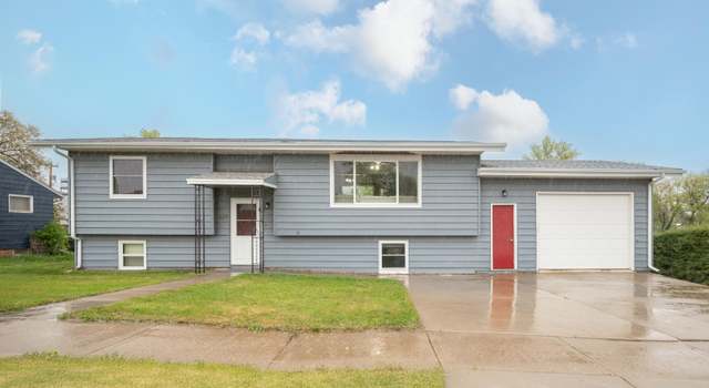 Photo of 407 7th St N, New Salem, ND 58563