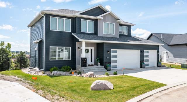 Photo of 4808 Cornice Lp Loop, Bismarck, ND 58503