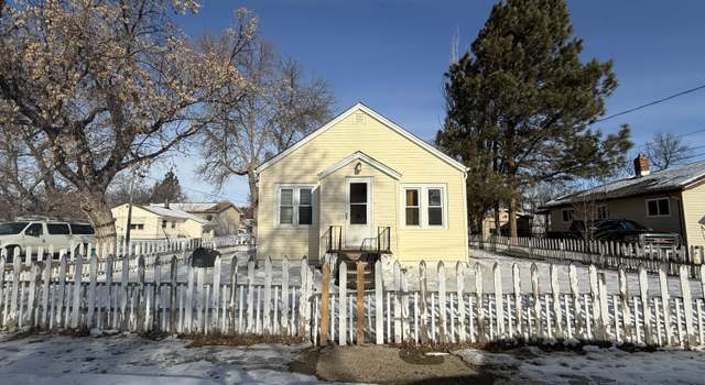 Photo of 828 6th Ave NW, Minot, ND 58703
