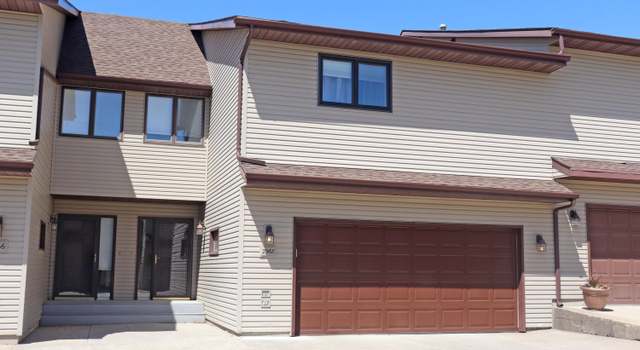 Photo of 2968 Ontario Ln, Bismarck, ND 58503