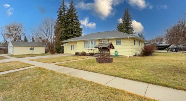 Photo of 318 N Torning St, Tioga, ND 58852