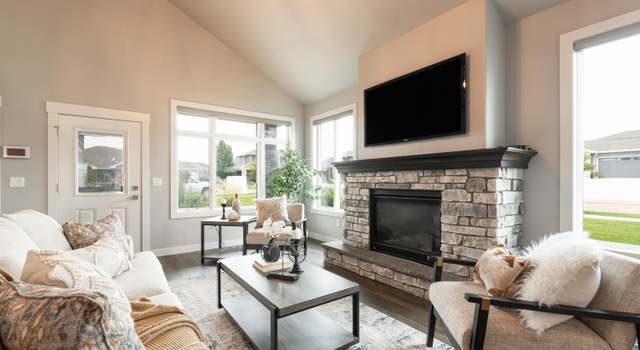 Photo of 1424 Community Lp Loop, Bismarck, ND 58503