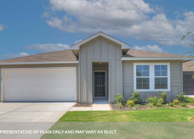 Property at 1058 Argonne Frst, Seguin, TX 78155, 4 beds, 3 baths