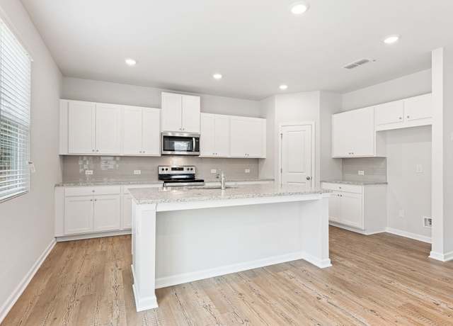Property at 2655 Mourning Dove Dr, Grayson, GA 30017, 4 beds, 3 baths