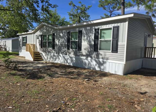 Property at 7117 SW Archer Rd #2223, Gainesville, FL 32608, 3 beds, 2 baths