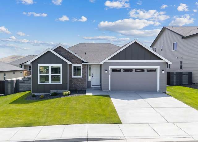 Property at 7909 Fortress St, West Richland, WA 99353, 3 beds, 2 baths