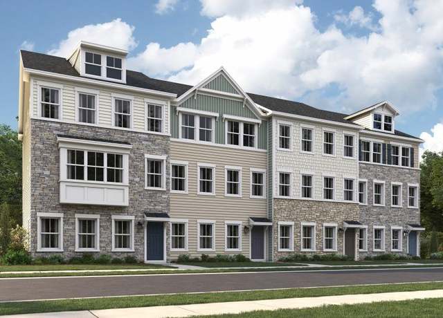 Property at 10634 Roundstone Ln, White Plains, MD 20695, 3 beds, 2.5 baths