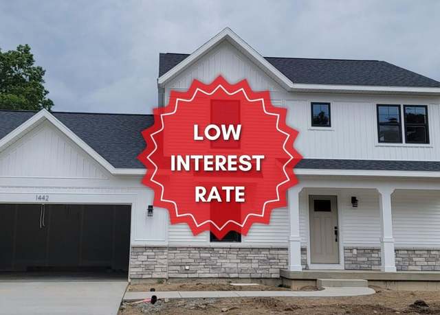 Property at 1442 Kimber Dr, Lowell, MI 49331, 4 beds, 2.5 baths