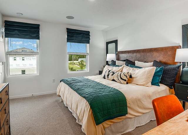 Property at 14052 Textile Run, Palmetto, FL 34221, 2 beds, 2.5 baths