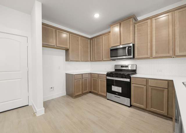 Property at 2742 Mariposa Creek Dr #4, Rosharon, TX 77583, 3 beds, 2.5 baths