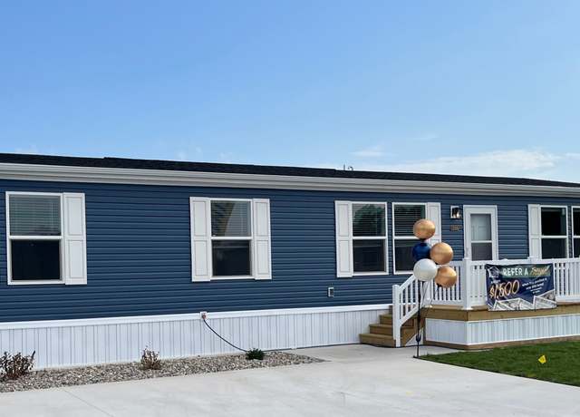 Property at 1806 Community Chest, Elkhart, IN 46514, 4 beds, 2 baths