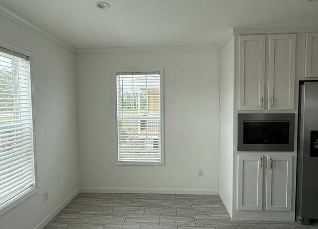 Property at 3515 Campari Drive Site #127, Ellenton, FL 34222, 3 beds, 2 baths