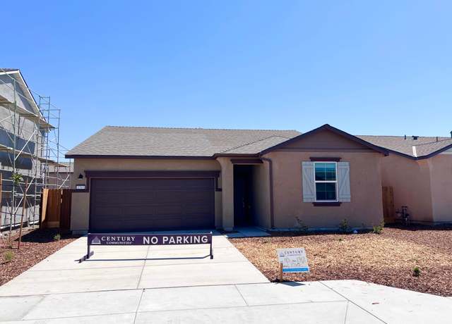 Property at 1765 Union Ave, Tulare, CA 93274, 4 beds, 2 baths