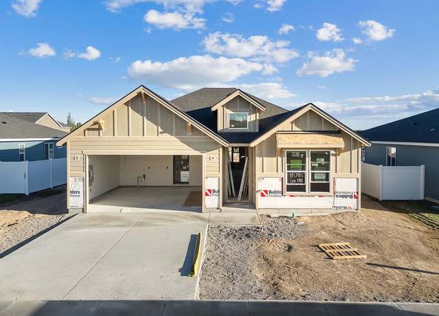 Property at 808 L St NE, Quincy, WA 98848, 3 beds, 2 baths