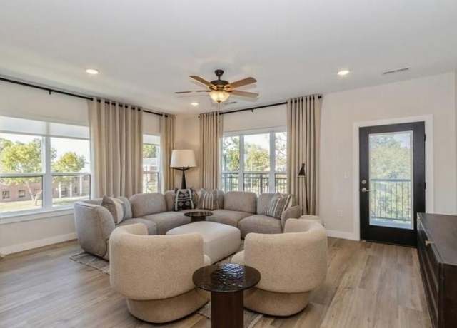 Property at The Hall Plan, Cedar Rapids, IA 52403, 2 beds, 2 baths