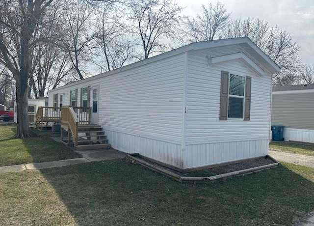 Property at 7519 Dorr Street Toledo #74, Toledo, OH 43615, 3 beds, 2 baths