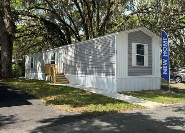 Property at 4000 SW 47th St Unit I-20, Gainesville, FL 32608, 3 beds, 2 baths