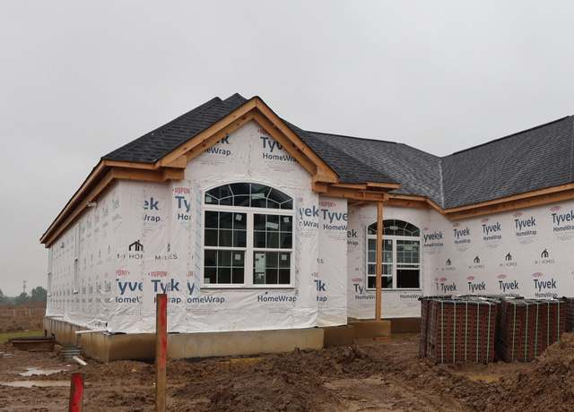 Property at 9045 Sorrento Pl, Washington Township, OH 45458, 3 beds, 2 baths