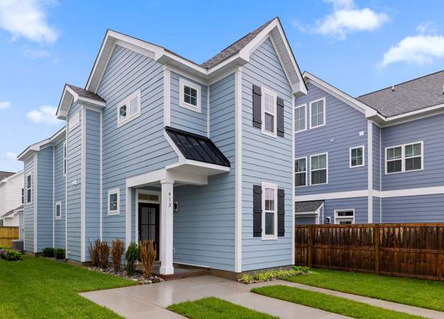 Property at 413-24 1/2 St, Virginia Beach, VA 23451, 4 beds, 3 baths