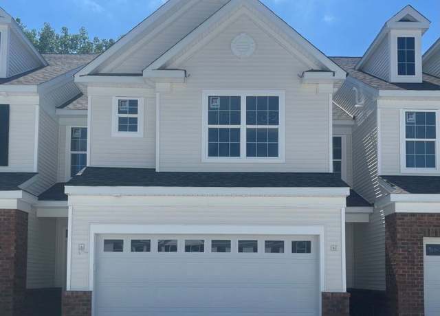 Property at 960-2 Memory Ln, Aurora, OH 44202, 3 beds, 2.5 baths