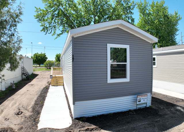 Property at 523 54th Ave #17, Saint Cloud, MN 56303, 3 beds, 2 baths