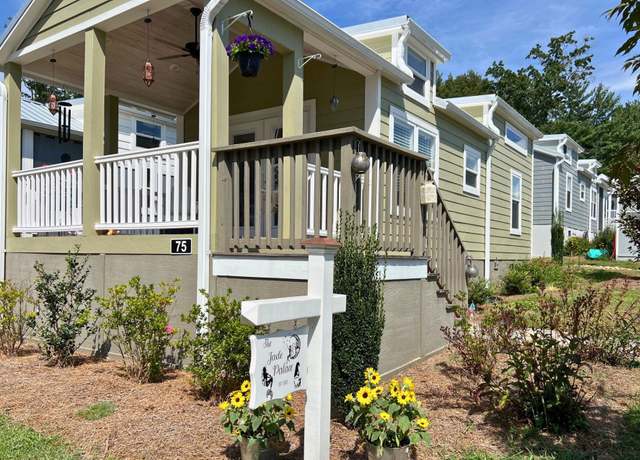 Property at 75 Highland Hollow Ln, Flat Rock, NC 28731, 1 bed, 1 bath