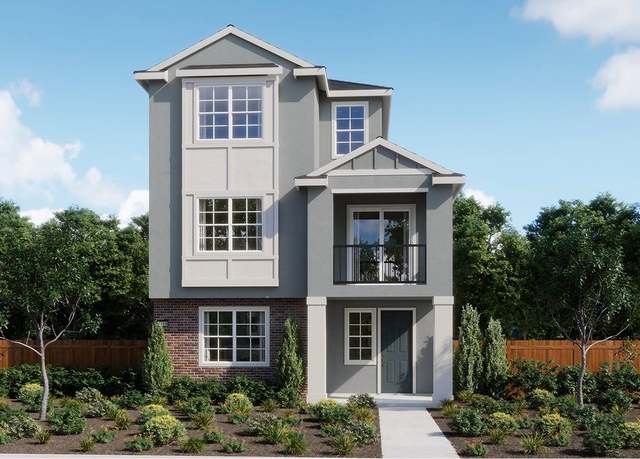 Property at 1119 Bellawood Dr, Galt, CA 95632, 3 beds, 2.5 baths