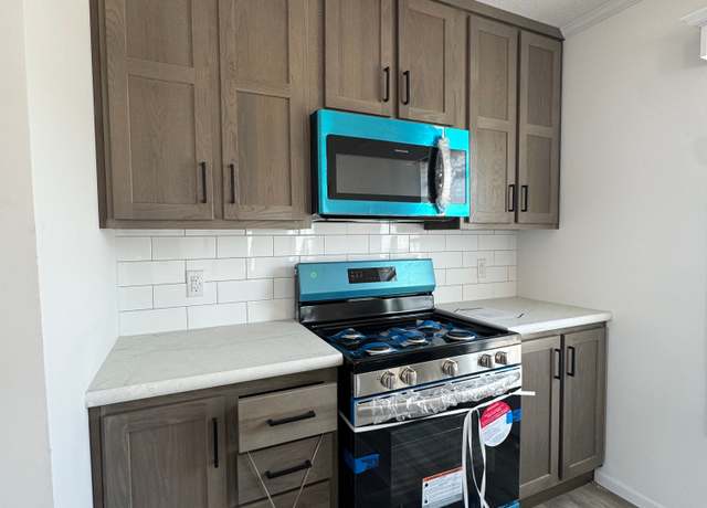 Property at The Hampton Plan, Channahon, IL 60410, 4 beds, 2 baths