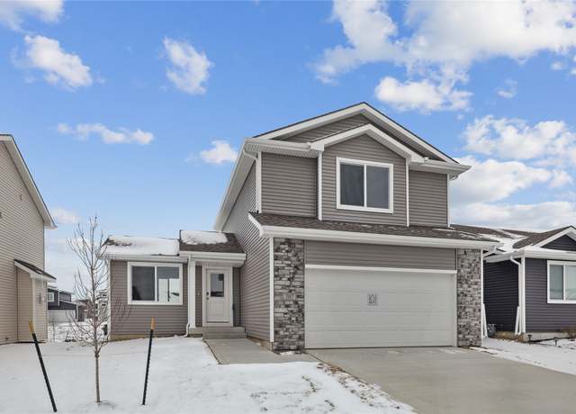 Property at 707 NE Meadow Landing Dr, Ankeny, IA 50021, 3 beds, 2.5 baths